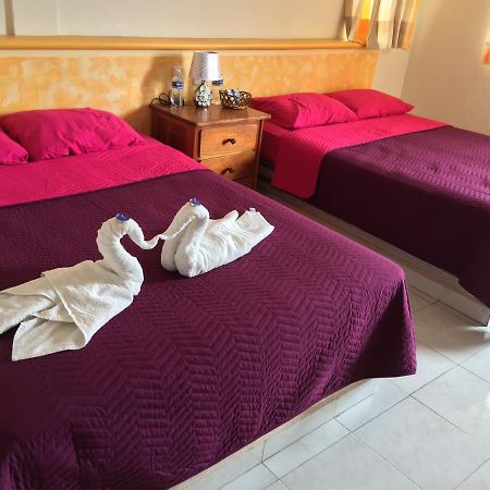 Hotel Becan Xpujil Bagian luar foto