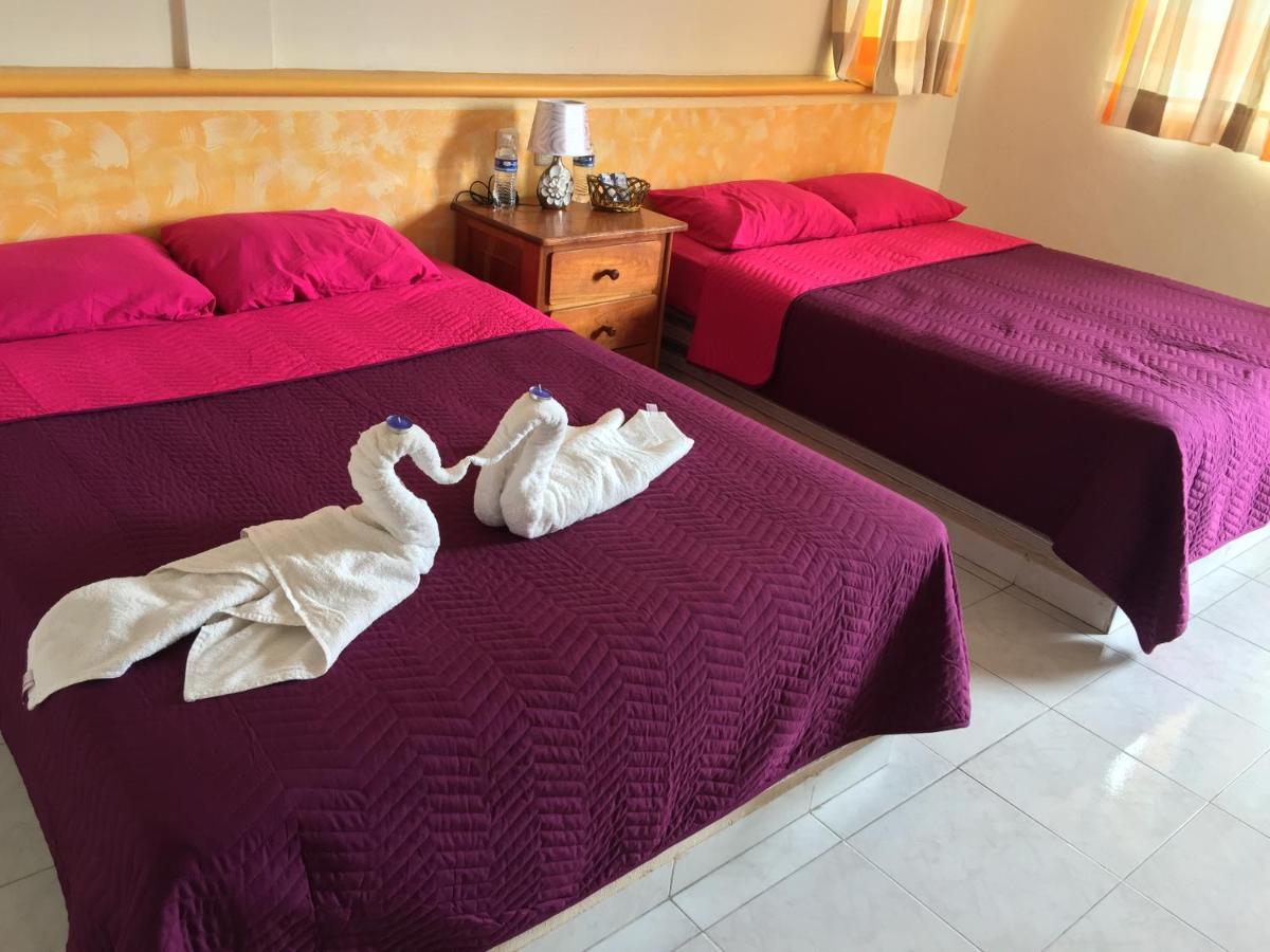 Hotel Becan Xpujil Bagian luar foto