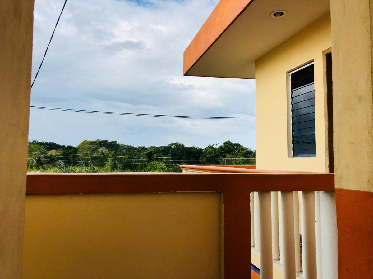 Hotel Becan Xpujil Bagian luar foto